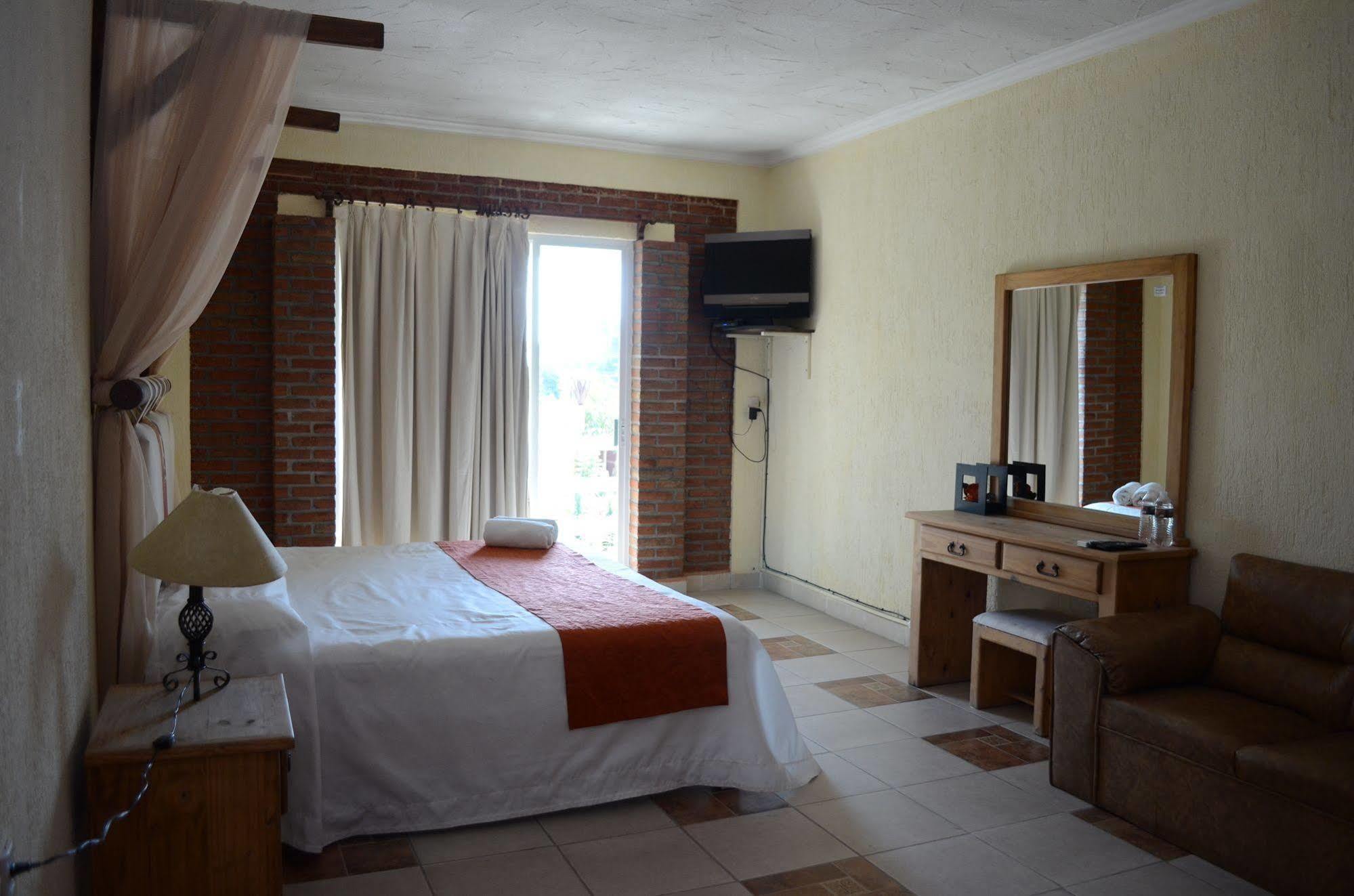 Quinta La Estampida Hotel โซชิเตเปก ภายนอก รูปภาพ
